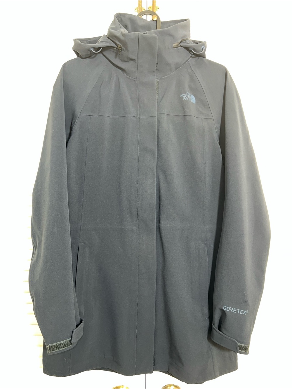 The North Face Women's Gore-Tex Hooded  Coat Navy XS